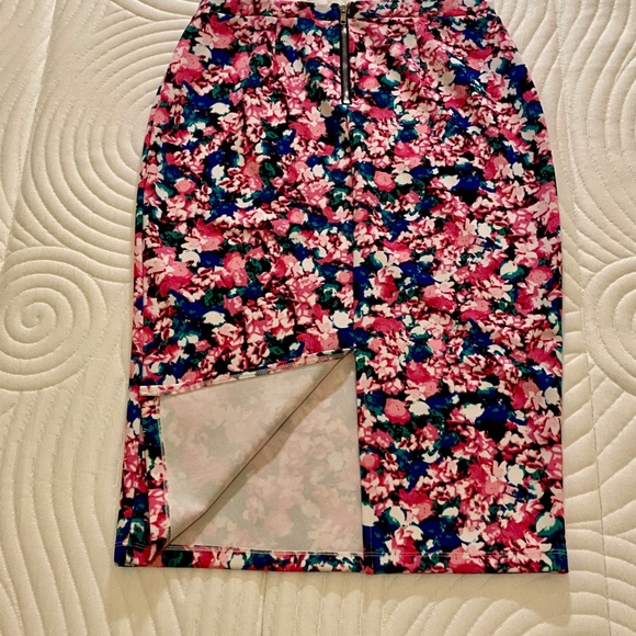 I Love Ronson Rose Skirt Sz L - Picture 10 of 11